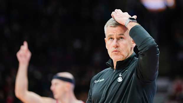 Chicago Bulls head coach Billy Donovan